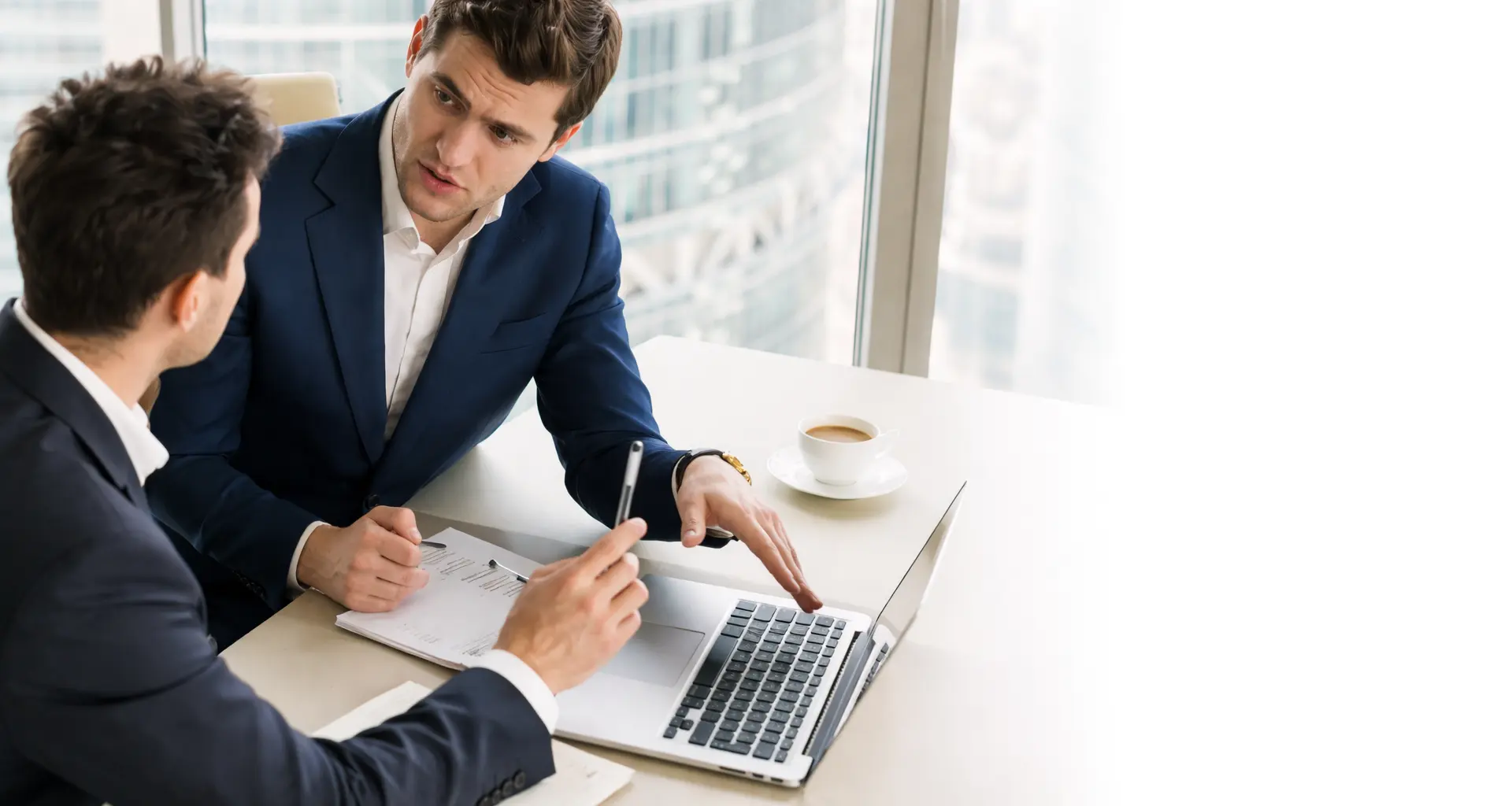 Preguntas frecuentes sobre outsourcing contable, asesoría tributaria y BPO financiero en Ecuador